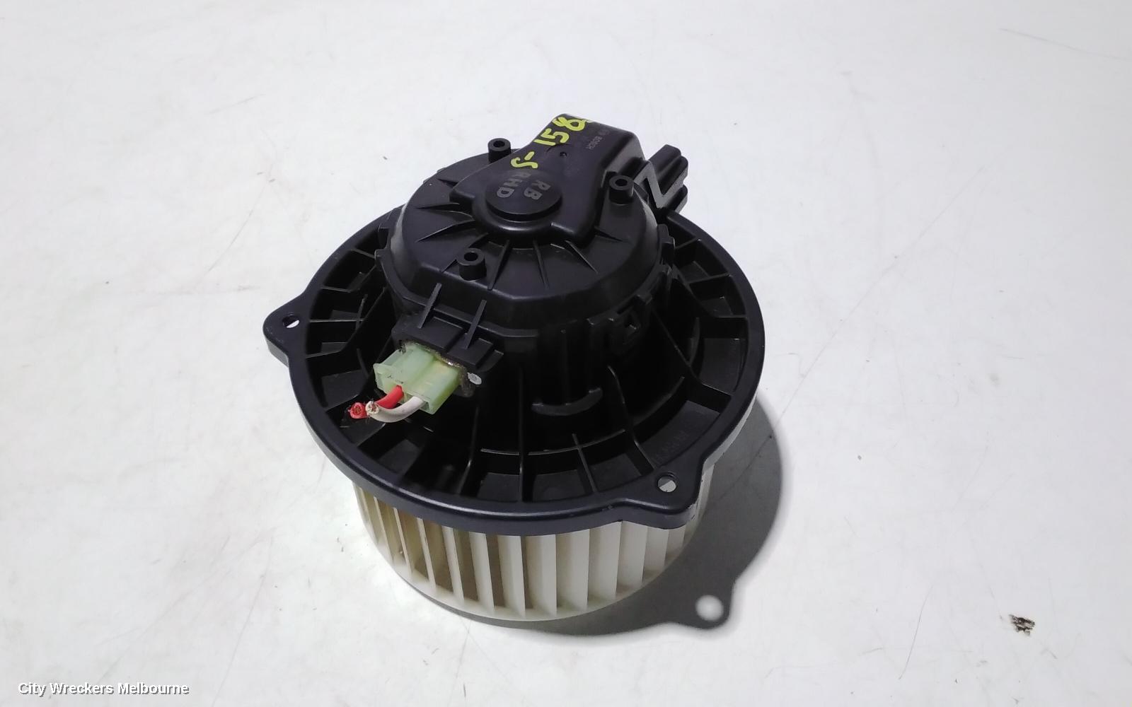HYUNDAI ACCENT HEATER FAN MOTOR, RB, BLOWER MOTOR, BOSCH P/N F00S3B2464, 07/2011 - 12/2019 - Image 1