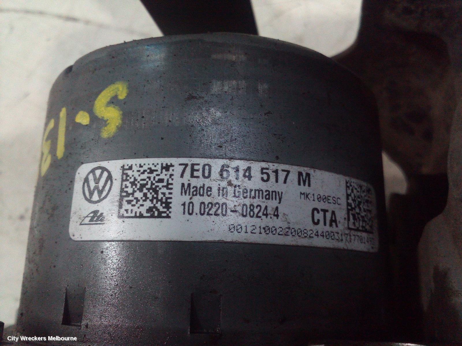 VOLKSWAGEN TRANSPORTER ABS PUMP/MODULATOR, T6, P/N 7E0614517M, 07/2015 ONWARDS - Image 1