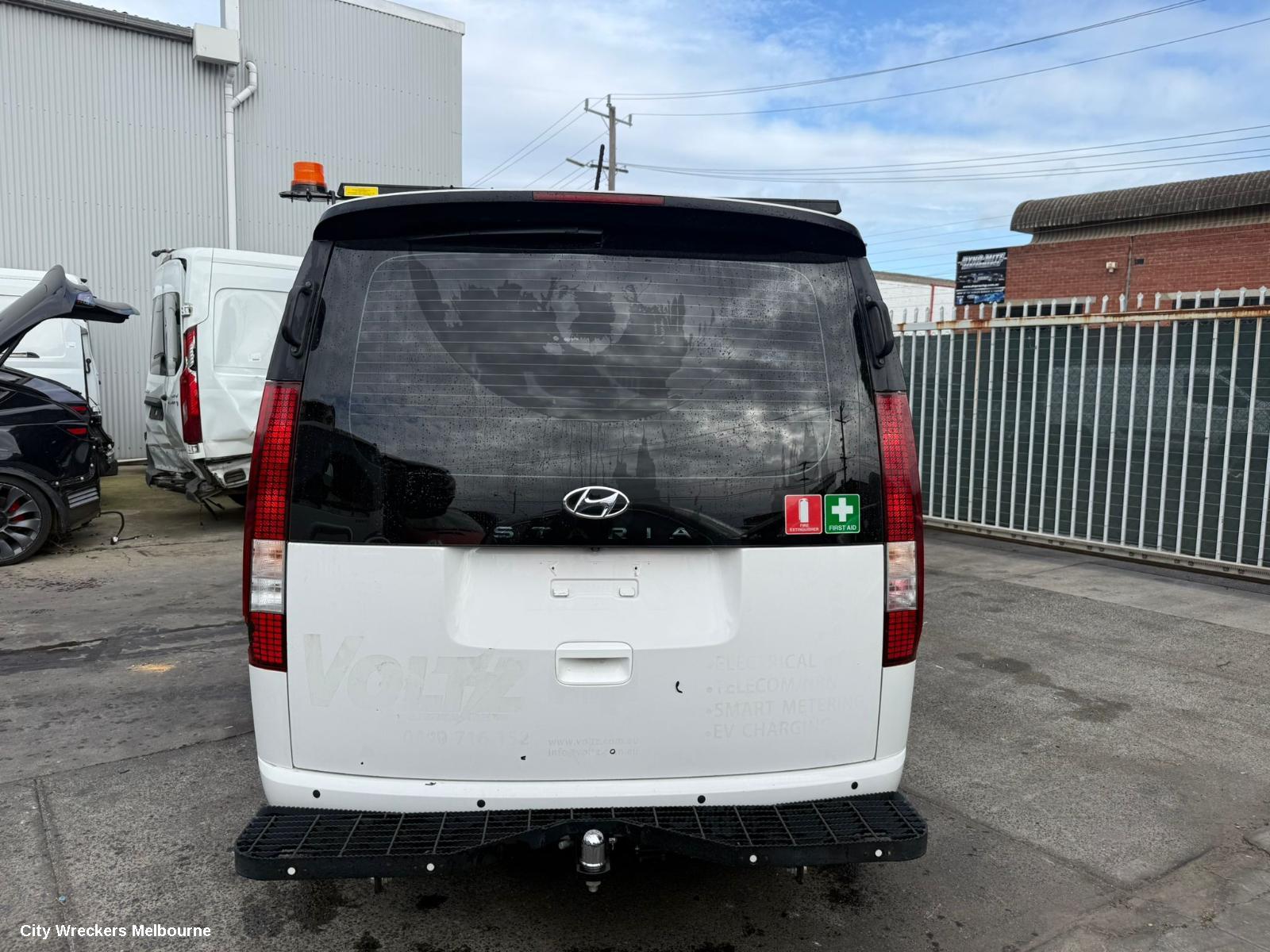 HYUNDAI STARIA LEFT DOOR MIRROR, US4, COLOUR CODED, W/ AUTO POWER FOLD, HEATED, BLIND SPOT, CAMERA TYPE, 04/2021 ONWARDS - Image 1