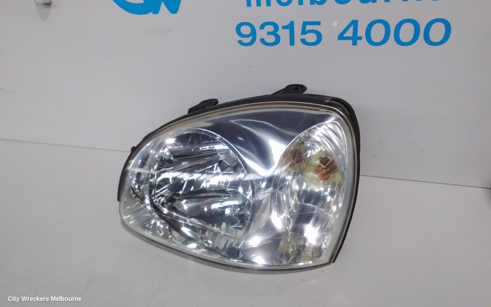 HYUNDAI SANTA FE LEFT HEADLAMP, SM, 11/2000 - 09/2003 - Image 3