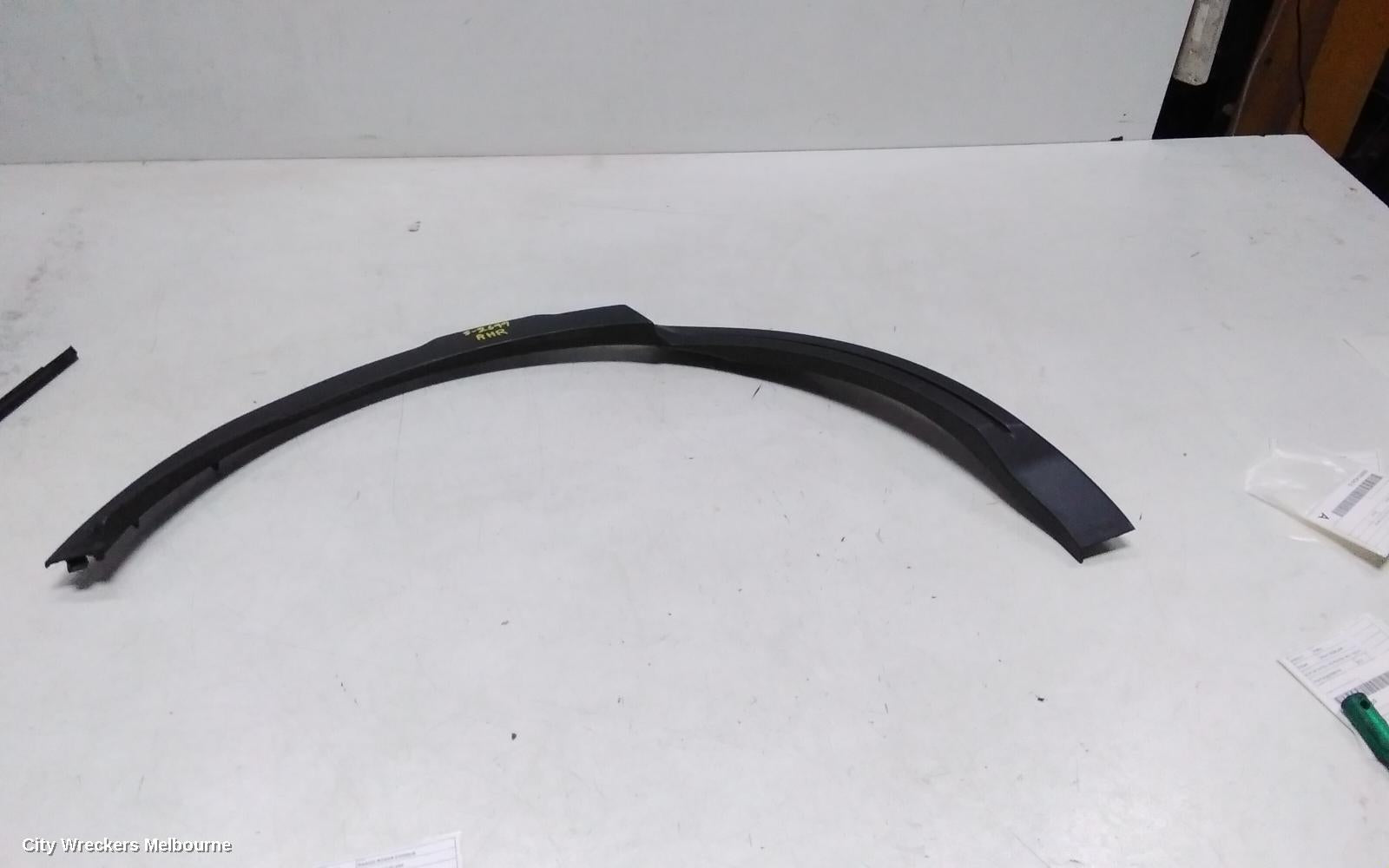 LAND ROVER RANGEROVER EVOQUE WHEEL ARCH FLARE, RH REAR, L538, 11/2011 - 01/2019 - Image 1