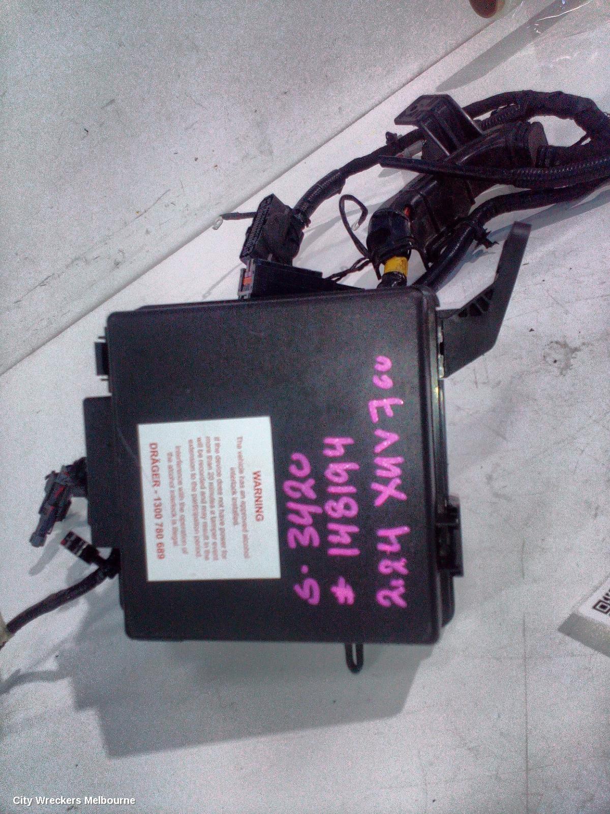 MAHINDRA XUV700 FUSE BOX, W601, 01/2023 ONWARDS - Image 3