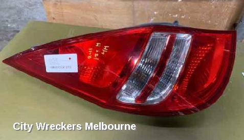 HYUNDAI I30 LEFT TAILLIGHT, FD, HATCH, 09/2007 - 04/2012 - Image 2