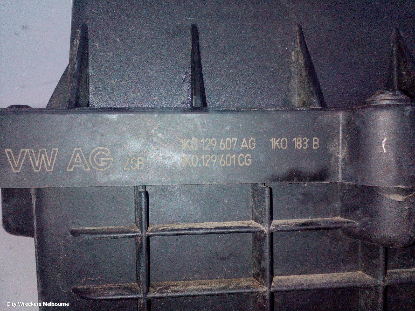 AUDI A3 AIR CLEANER/BOX, AIR CLEANER, 8P, 1.8, PETROL, BYT/BZB/CDAA CODE, 05/2007 - 04/2013 - Image 3