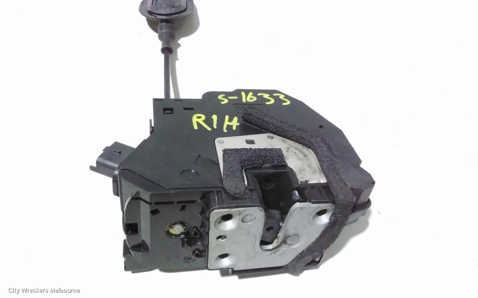 RENAULT CLIO DOOR/BOOT/GATE LOCK, RIGHT  FRONT DOOR LOCK, P/N 805004945R, X98, 09/2013 - 10/2019 - Image 2