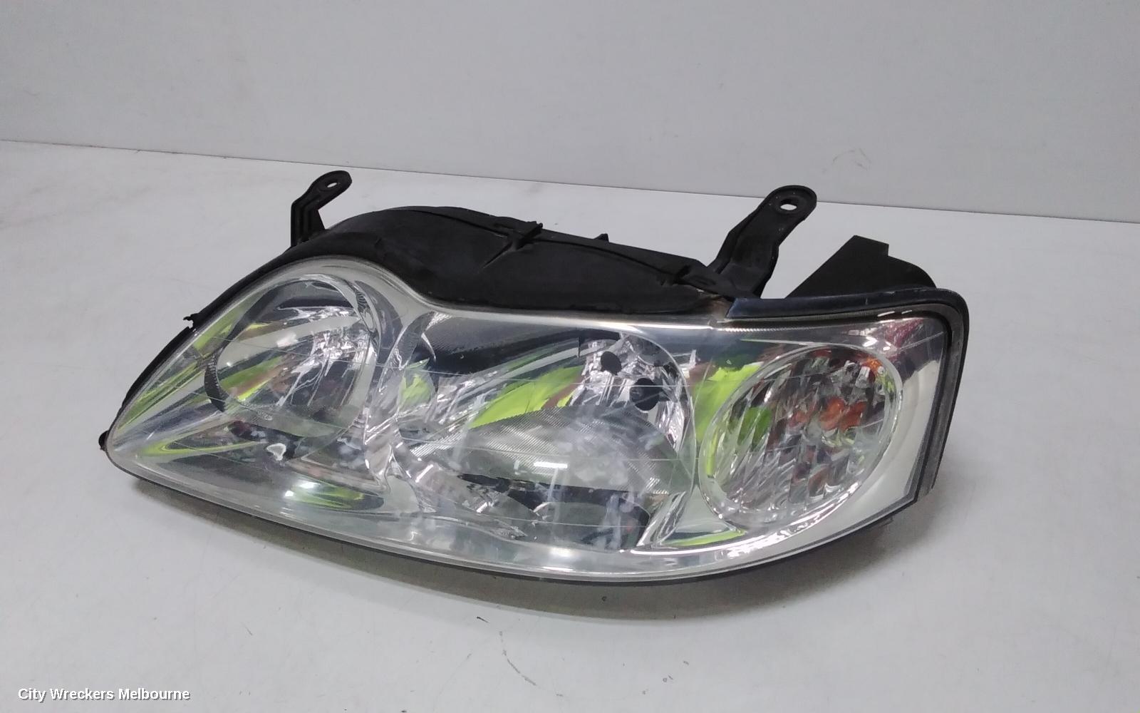 TOYOTA AVALON LEFT HEADLAMP, MCX10R, 10/2003 - 06/2005 - Image 3