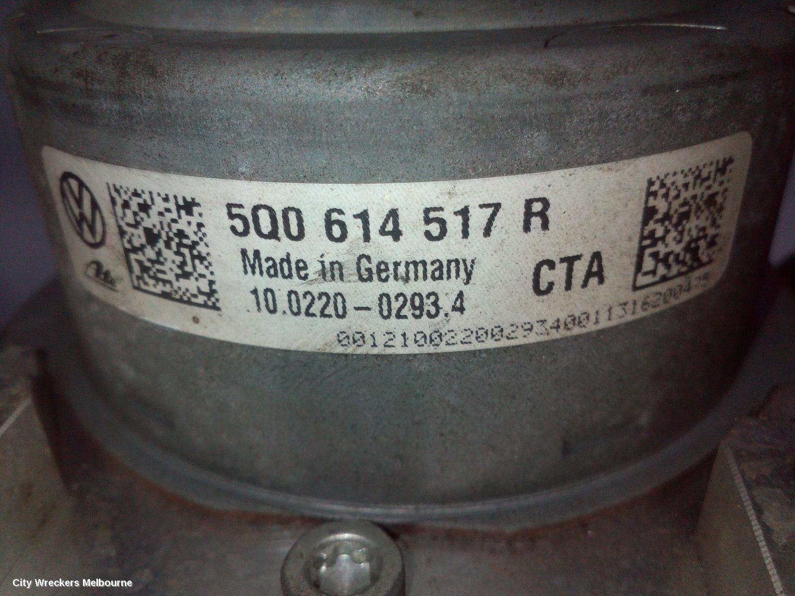 VOLKSWAGEN GOLF ABS PUMP/MODULATOR, GEN 7, ON MOTOR P/N 5Q0614517R, 12/2012 - 08/2020 - Image 3