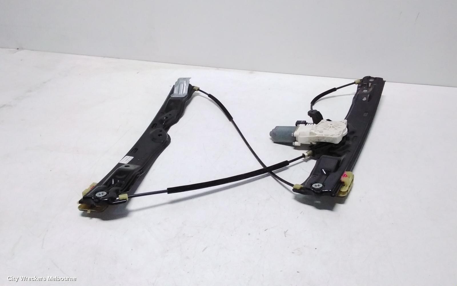 LAND ROVER DISCOVERY SPORT RIGHT FRONT WINDOW REG/MOTOR, L550, 01/2015 ONWARDS - Image 3