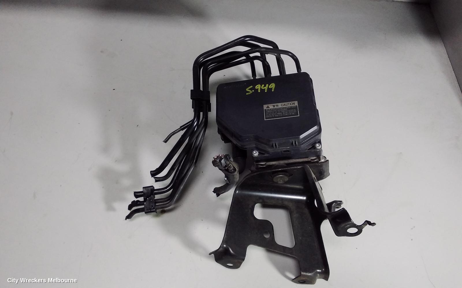 TOYOTA KLUGER ABS PUMP/MODULATOR, GSU40-GSU45, 05/2007 - 02/2014 - Image 1