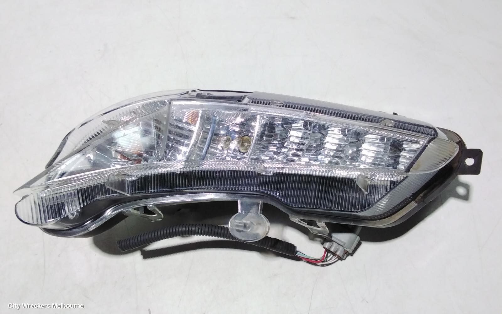 TOYOTA CAMRY LEFT INDICATOR/FOG/SIDE, BUMPER FLASHER, ASV50/AVV50, 05/2015 - 10/2017 - Image 3