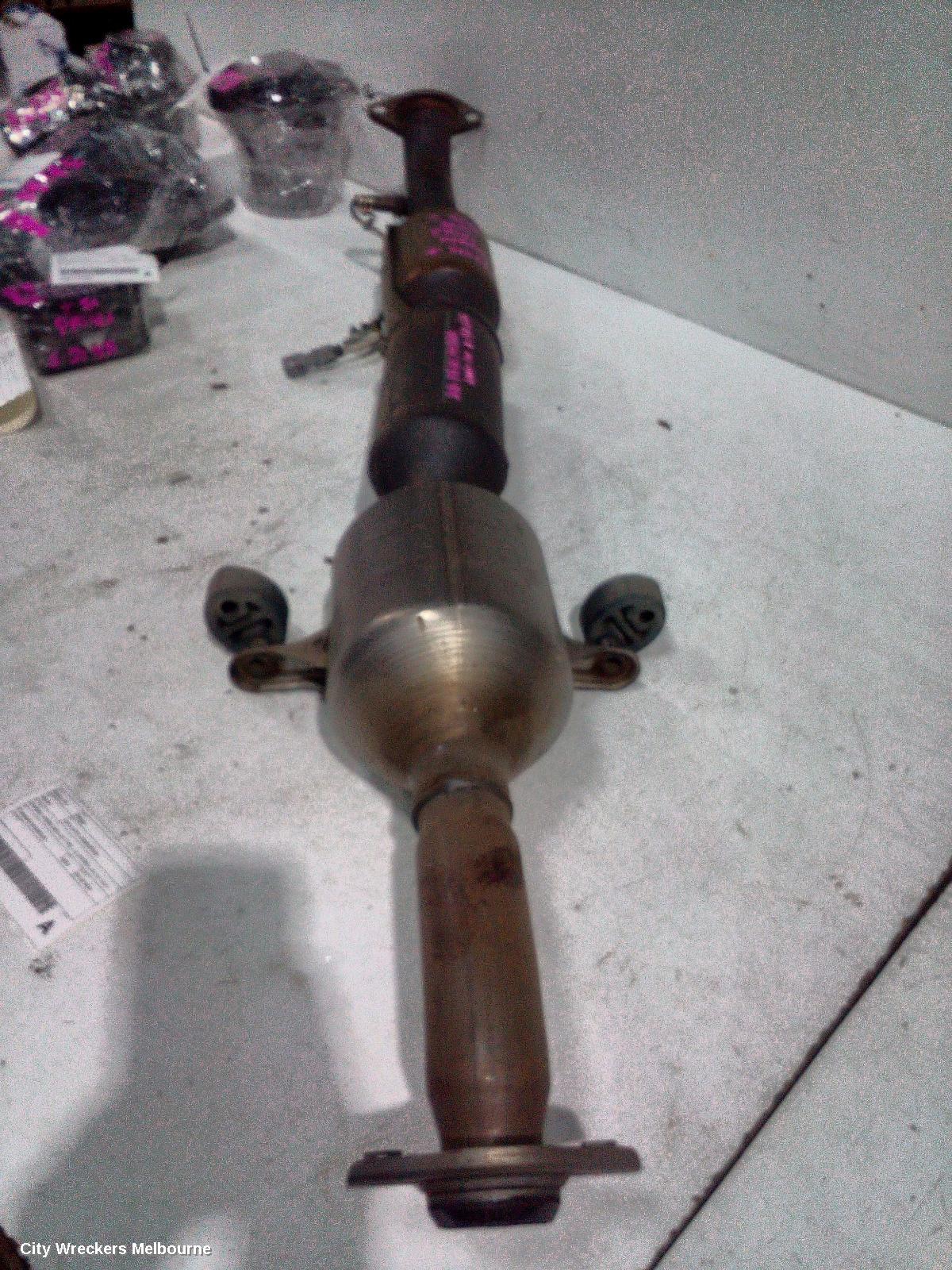 TOYOTA PRIUS CATALYTIC CONVERTER, ZVW50R, UNDER CAR-CAT TYPE, 1.8, PETROL, 02/2016 - 12/2021 - Image 2