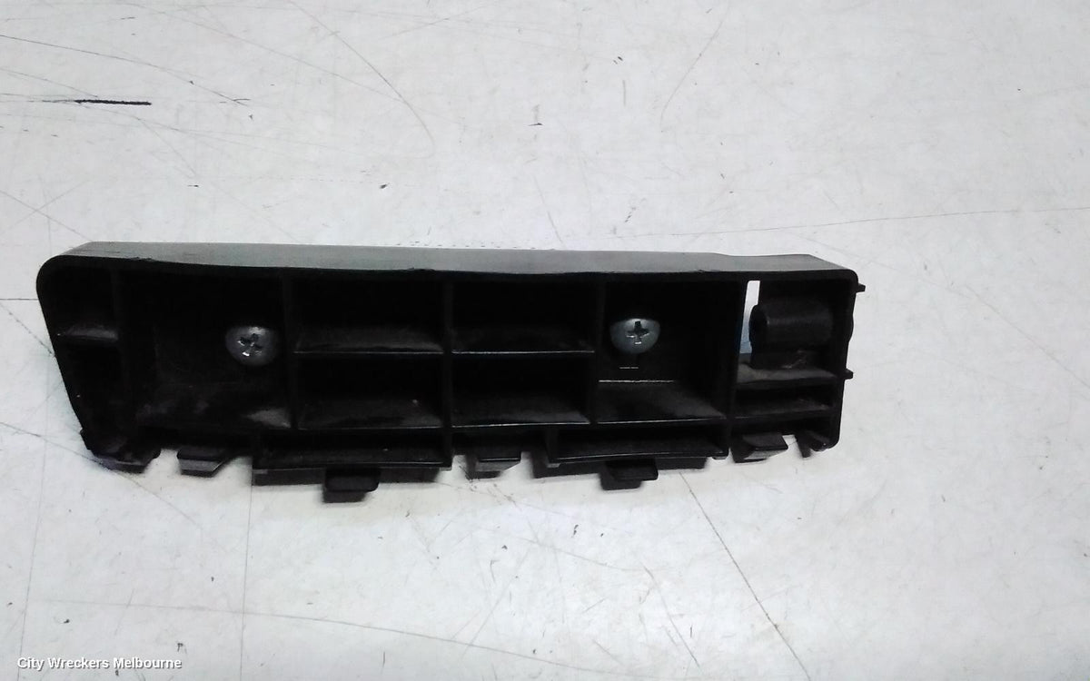 HONDA ACCORD, 8TH GENERATION 02/2008 - 04/2013, RHF BAR RETAINER : 145077 - Image 2