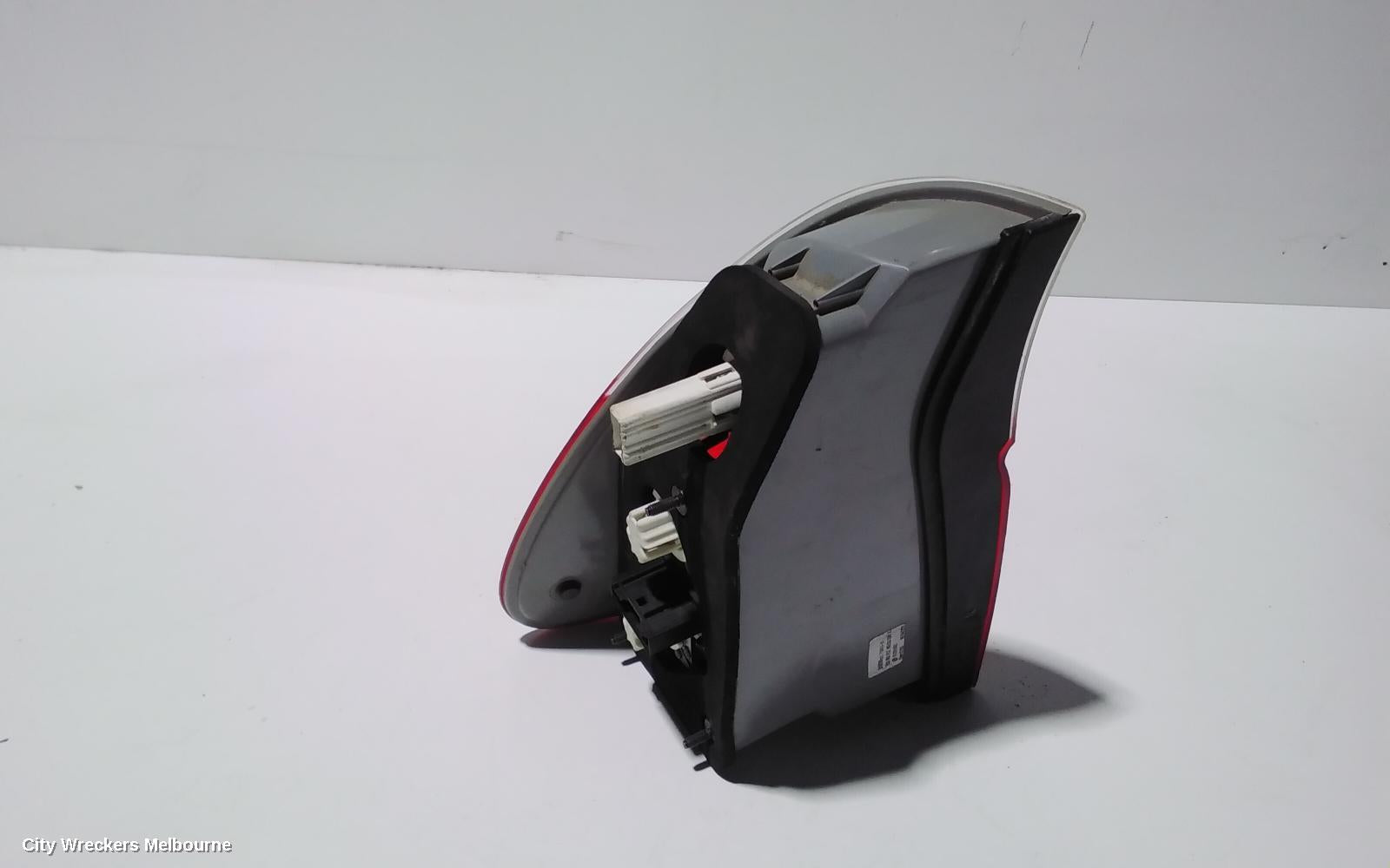 BMW X5 RIGHT TAILLIGHT, CLEAR FLASHER, E53, 10/2003 - 08/2006 - Image 3
