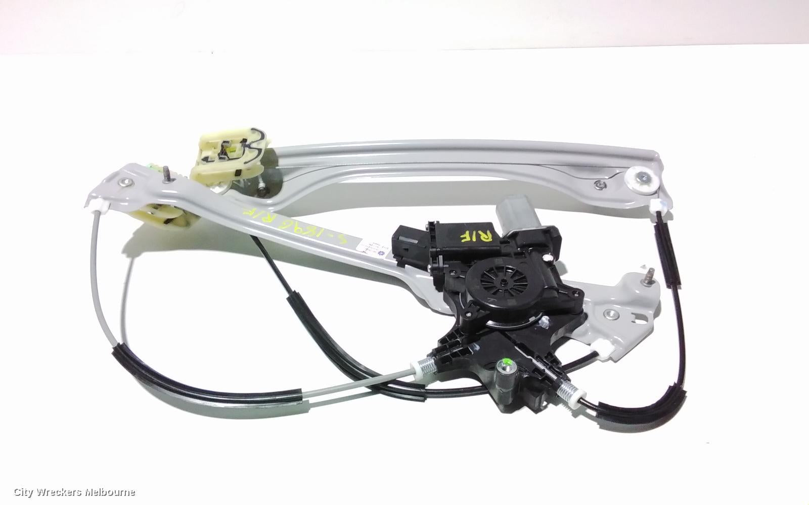 HOLDEN COMMODORE RIGHT FRONT WINDOW REG/MOTOR, ZB, 10/2017 - 12/2020 - Image 1