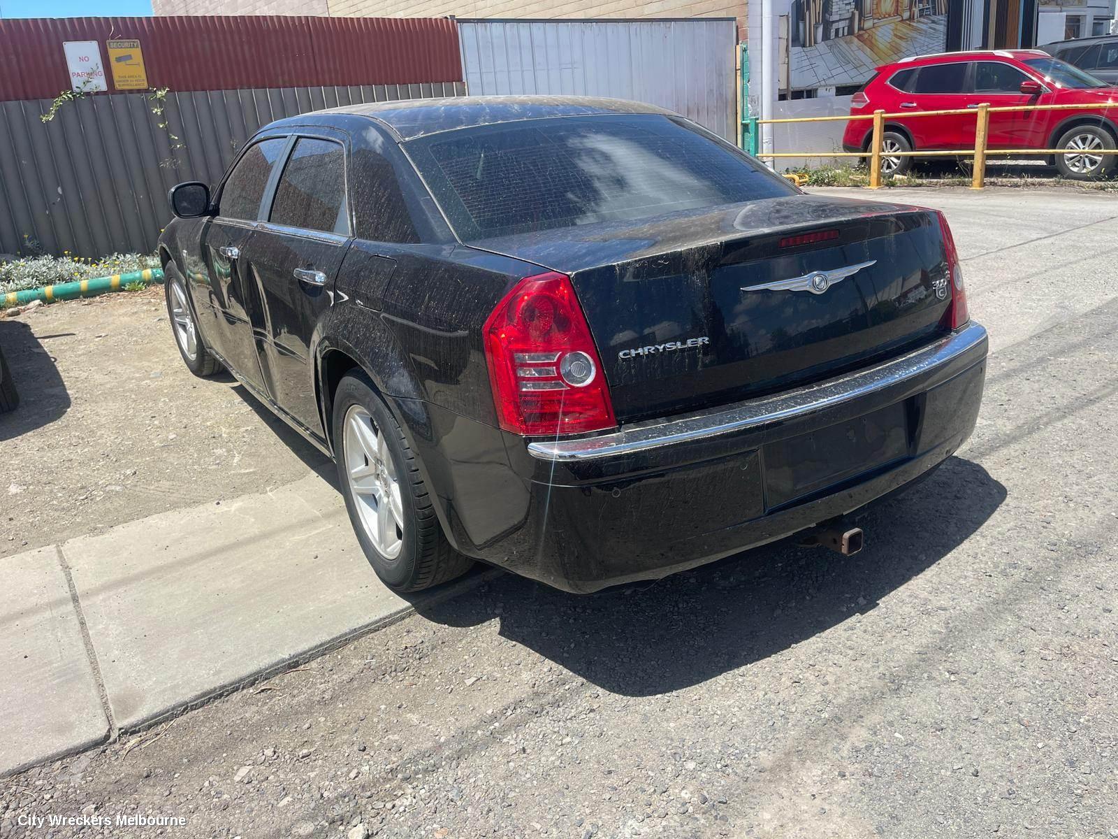 CHRYSLER 300C LEFT TAILLIGHT, IN BODY, SEDAN, 03/2008 - 12/2011 - Image 2