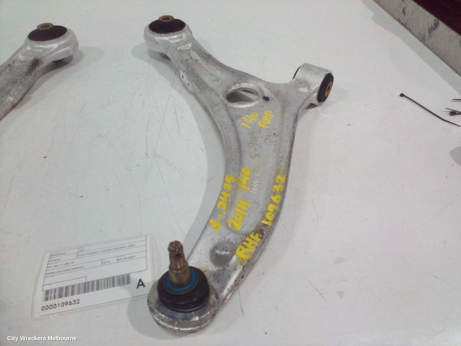 HYUNDAI I40 RIGHT FRONT LOWER CONTROL ARM, VF, 09/2011 - 05/2015 - Image 2
