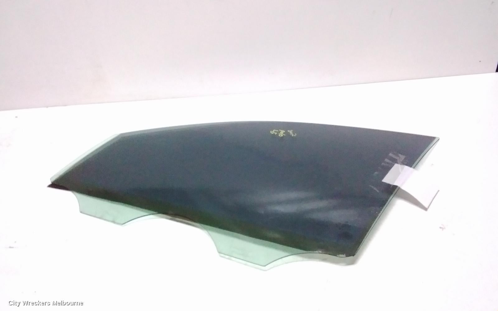 VOLKSWAGEN POLO LEFT FRONT DOOR WINDOW, 9N, 5DR, 07/2002 - 04/2010 - Image 3
