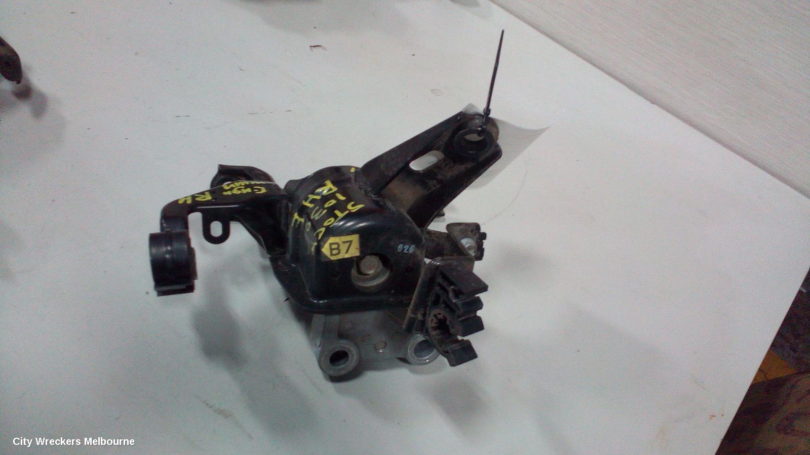 TOYOTA COROLLA MOUNT, ZRE182R 10/2012 - 06/2018 - Image 2