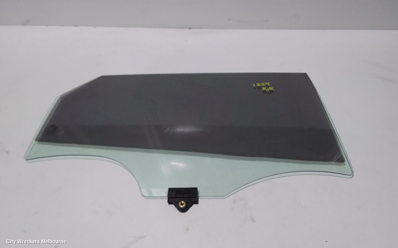 HYUNDAI TUCSON RIGHT REAR DOOR WINDOW, TL, 07/2015 - 01/2021 - Image 1