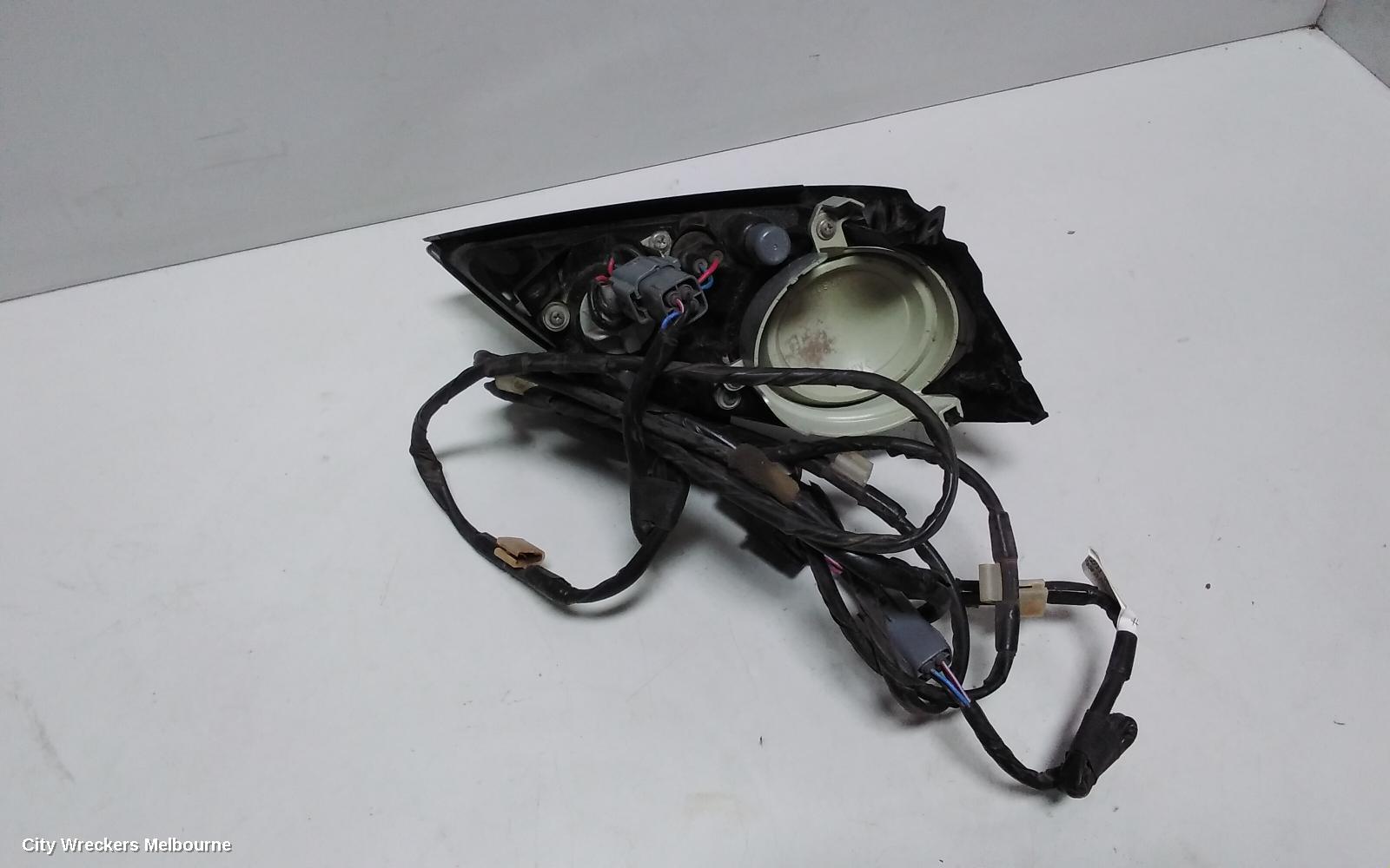 MAZDA CX7 LEFT INDICATOR/FOG/SIDE, BUMPER FLASHER, ER, 10/2009 - 02/2012 - Image 3