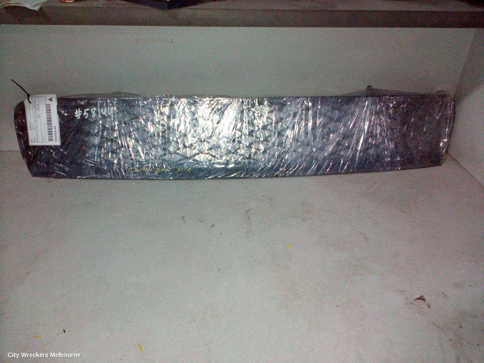 TOYOTA COROLLA GRILLE, BUMPER GRILLE (CENTRE), ZRE152R, HATCH, 03/2007 - 10/2009 - Image 2