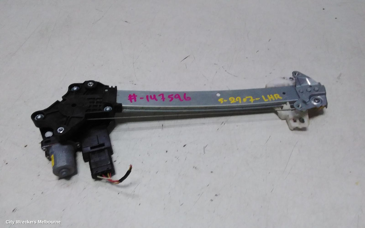 MITSUBISHI OUTLANDER LEFT REAR WND REG/MOTOR, ZM, DOOR REG ASSY (REG AND MOTOR), 08/2021 ONWARDS - Image 1
