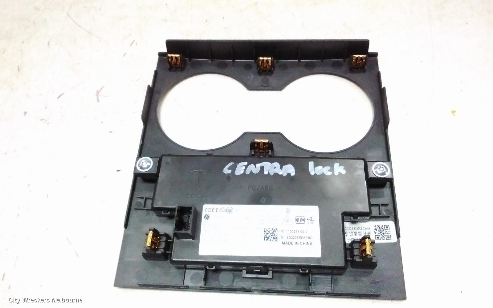 TESLA MODEL 3, 1ST GEN, 06/2019 ONWARDS, 1100241-00-J  SECURITY CONTROLLER, CENTRAL TESLA MODEL 3, MODEL Y: 128967 - Image 2