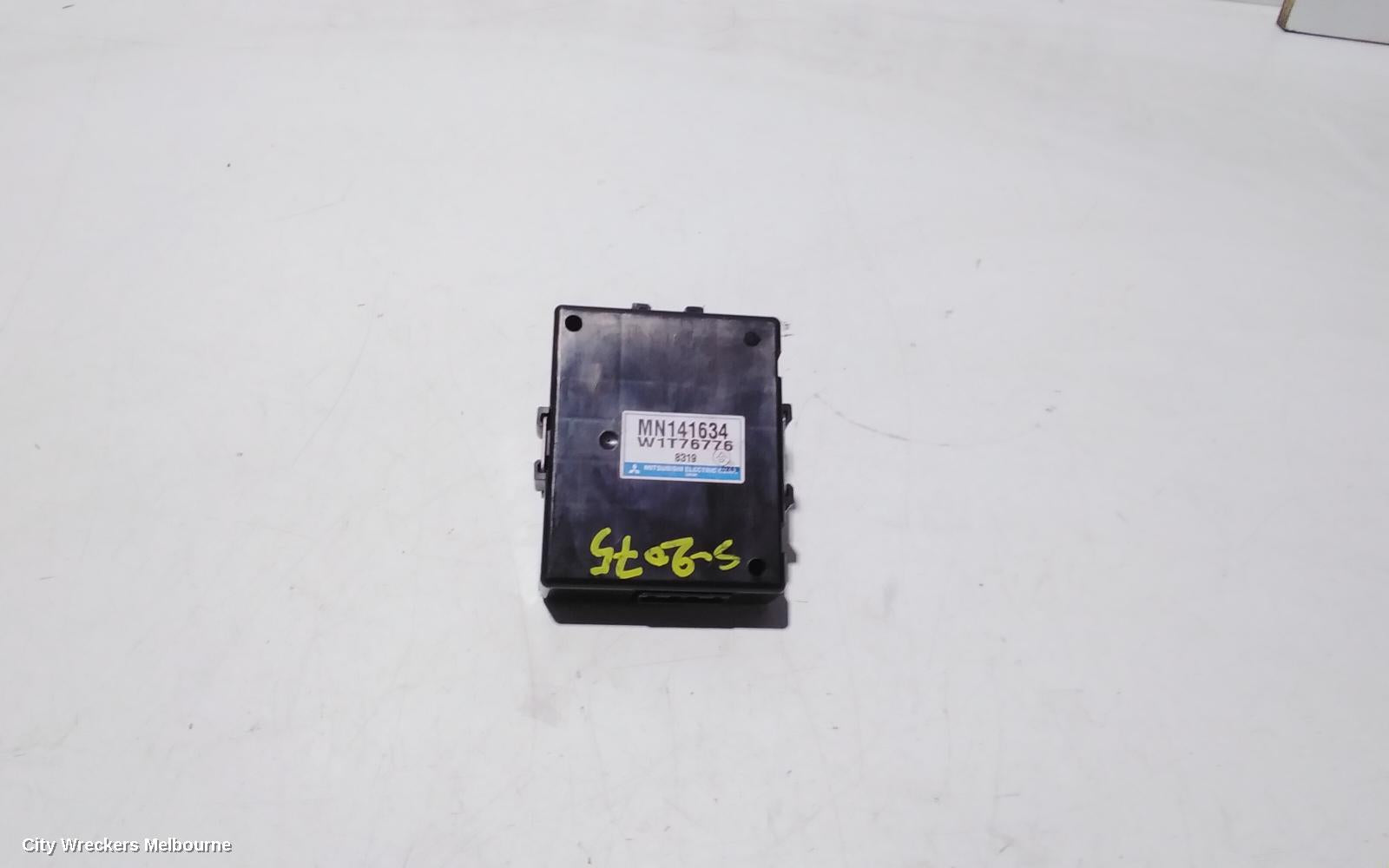 MITSUBISHI OUTLANDER, ZG, 11/2006 - 09/2009, BCM BODY CONTROL MODULE MN141634 W1T76776: 102538 - Image 2
