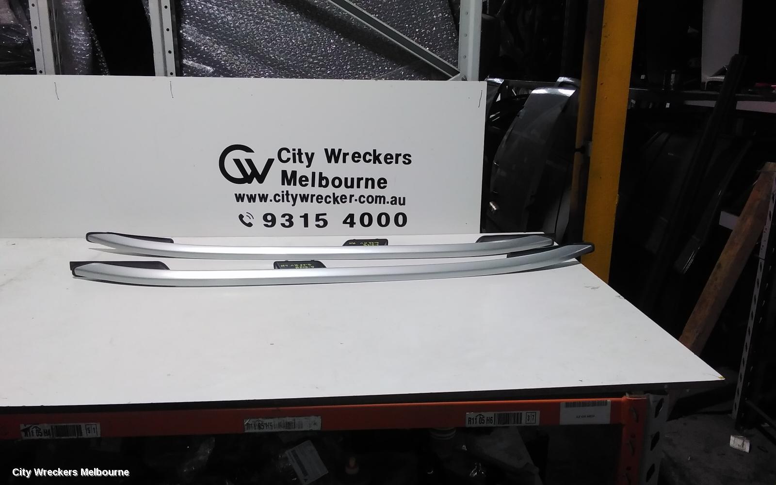 SUBARU XV ROOF RAIL - Image 2