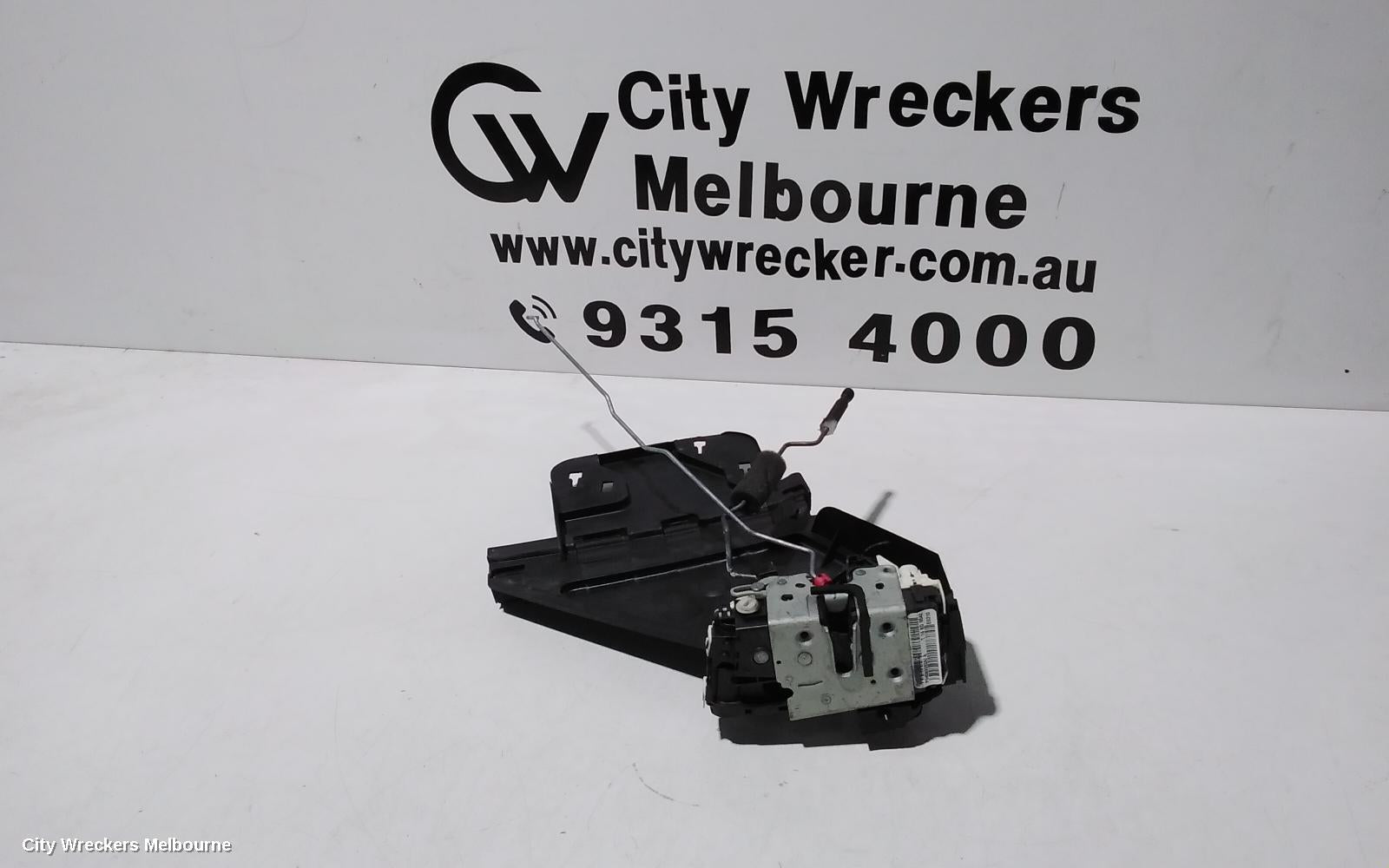 JEEP CHEROKEE DOOR/BOOT/GATE LOCK, RIGHT REAR DOOR LOCK, KK, 11/2007 - 10/2012 - Image 1