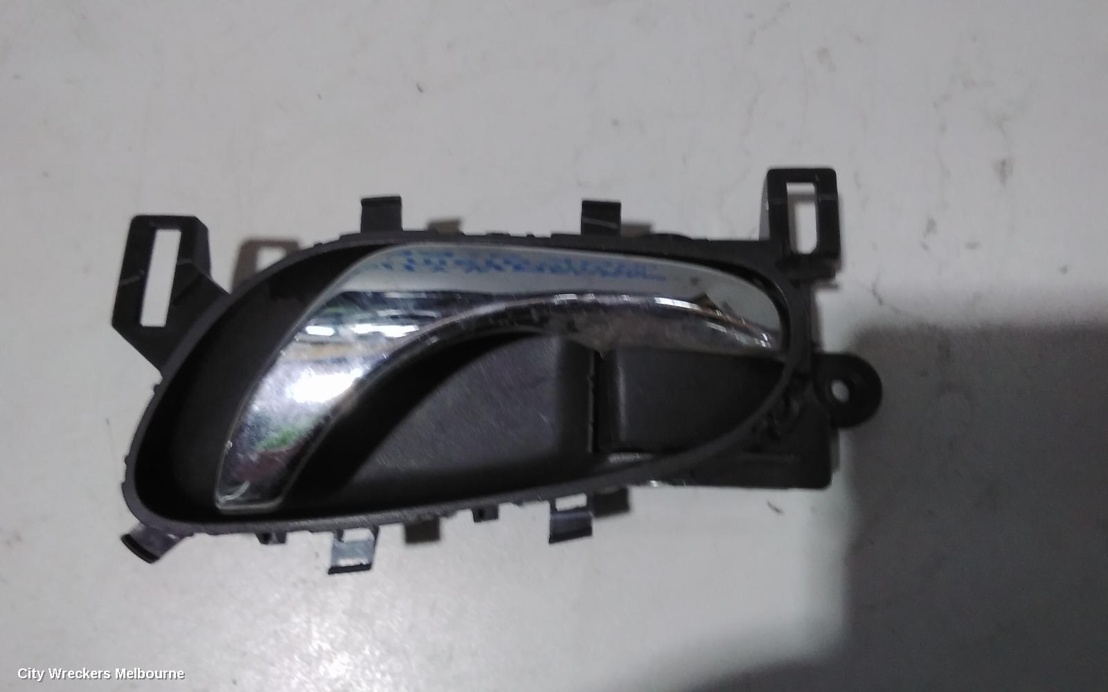 NISSAN PULSAR DOOR HANDLE, INNER, LH FRONT, B17/C12, SEDAN/HATCH, 12/2012 - 12/2017 - Image 2