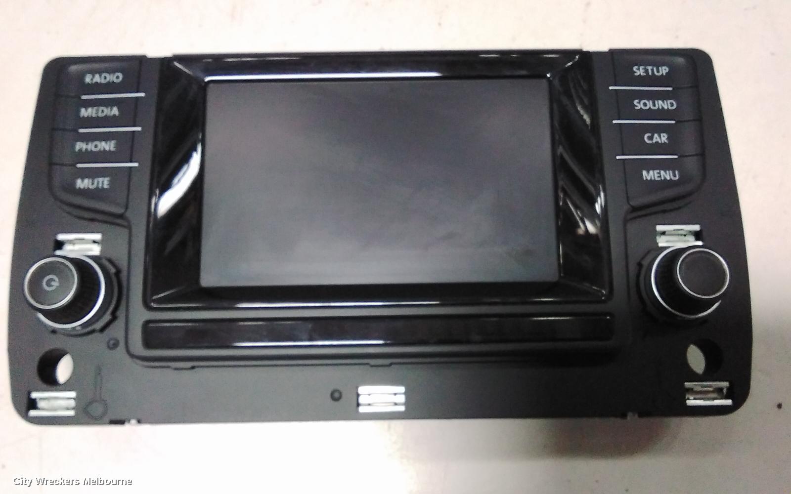 VOLKSWAGEN GOLF RADIO/CD/DVD/SAT/TV, DISPLAY SCREEN, 5.8IN, NON SAT NAV TYPE, GEN 7, 03/2013 - 03/2017 - Image 3