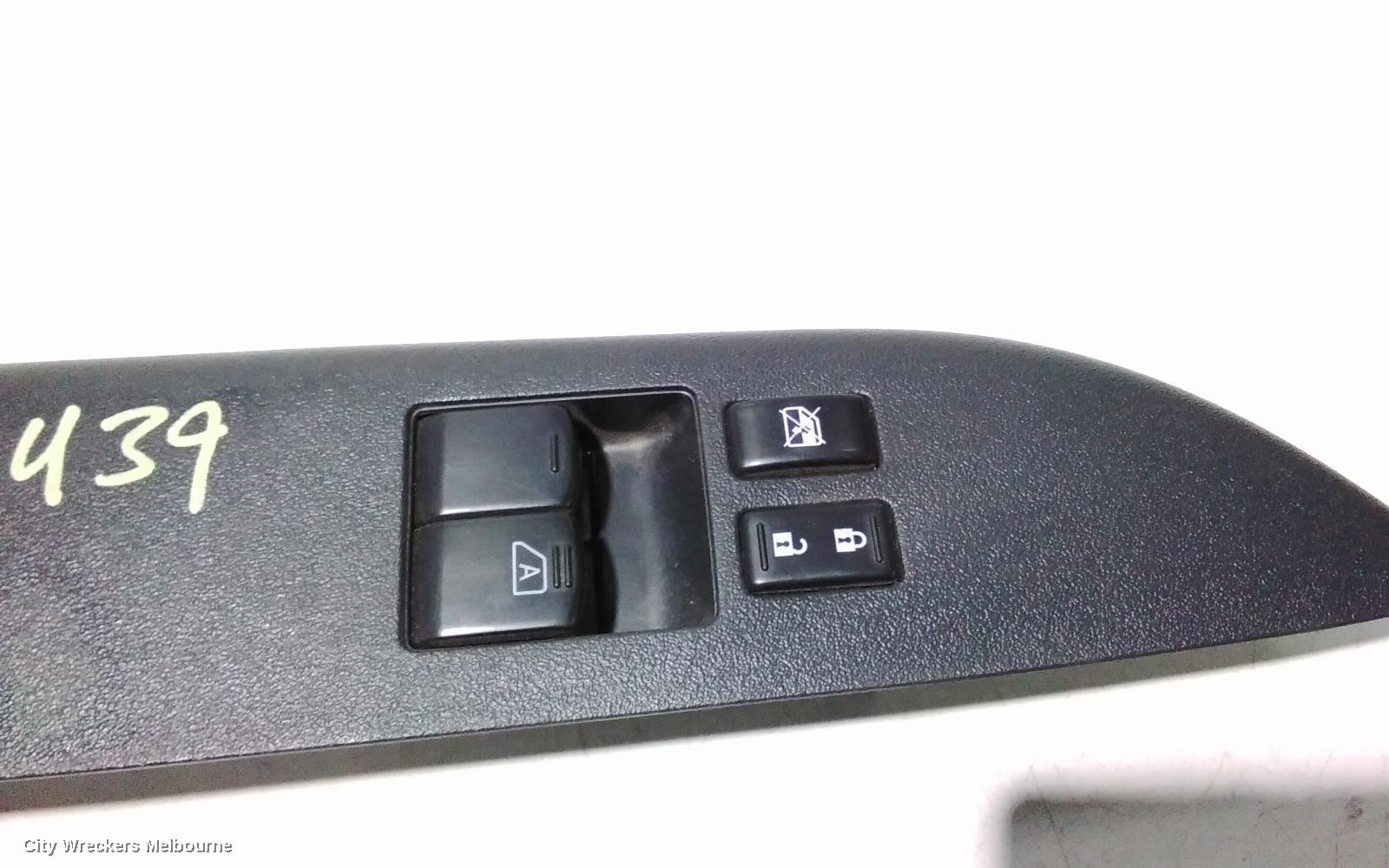 TOYOTA HIACE PWR DR WIND SWITCH, RH FRONT (MASTER SWITCH), TRH/KDH, 03/2005 - 02/2014 - Image 2