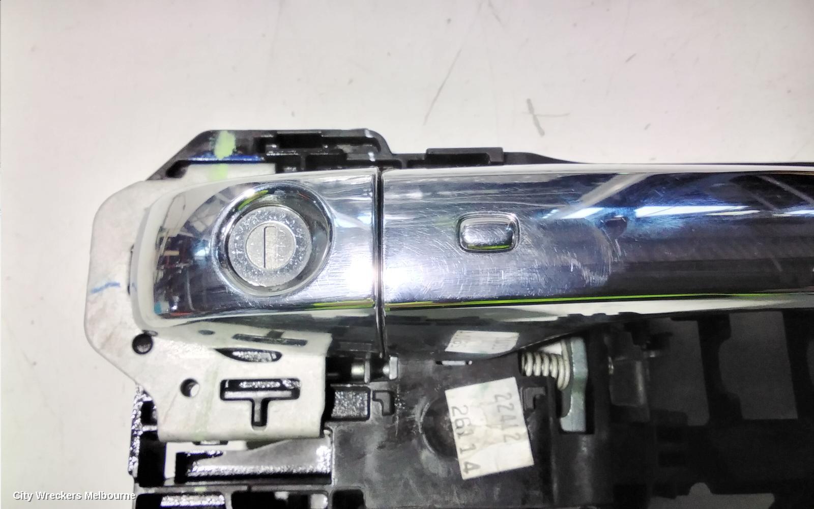 DODGE JOURNEY DOOR HANDLE, RH FRONT, OUTER, CHROME, JC, 08/2011 - 12/2016 - Image 3