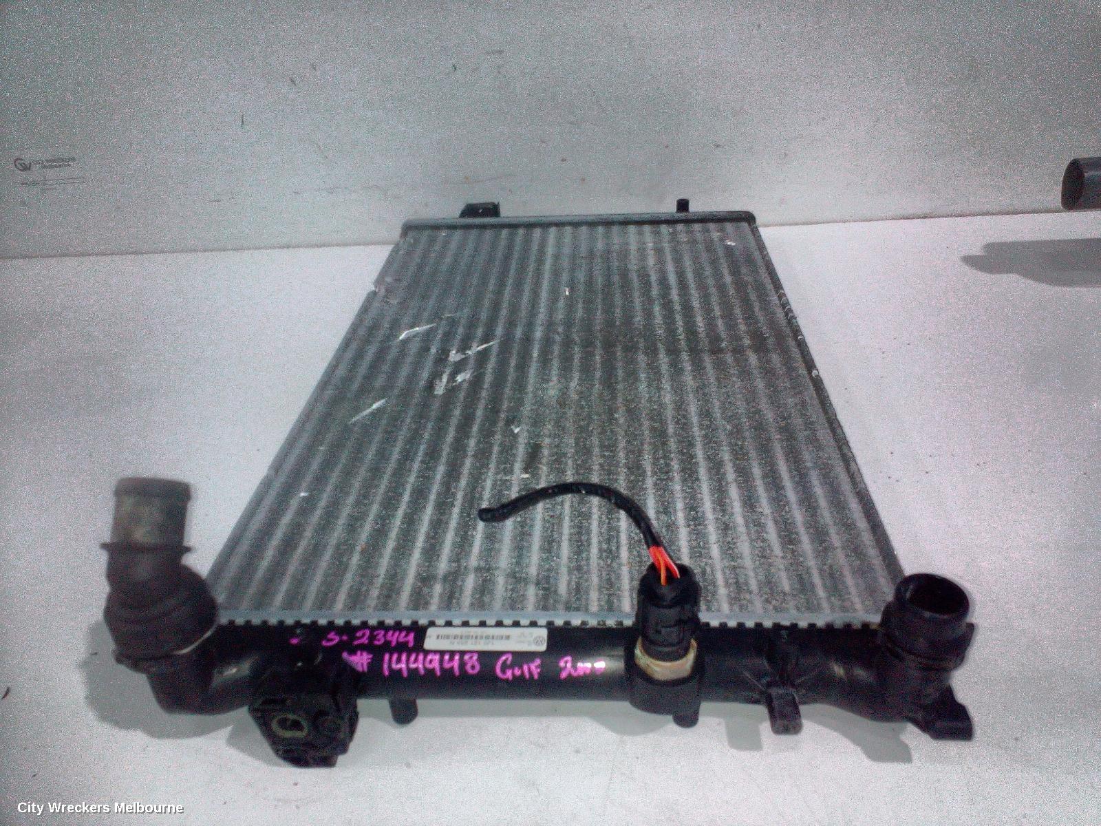 VOLKSWAGEN GOLF RADIATOR, MANUAL T/M, GEN 4, 09/1998 - 04/2004 (AUS ONLY) - Image 1