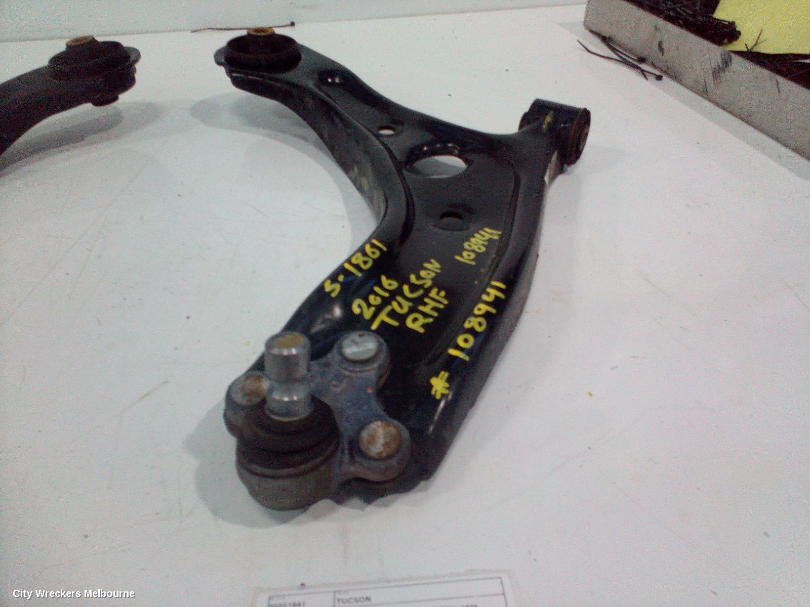 HYUNDAI TUCSON RIGHT FRONT LOWER CONTROL ARM, TL, CZECH BUILT (VIN TMAJ), 07/2015 - 06/2018 - Image 1