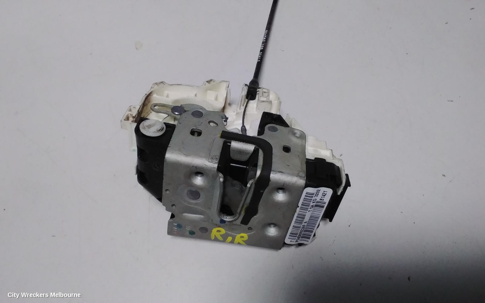 JEEP GRANDCHEROKEE DOOR/BOOT/GATE LOCK, RIGHT REAR DOOR LOCK, WK, 10/2010 ONWARDS - Image 2
