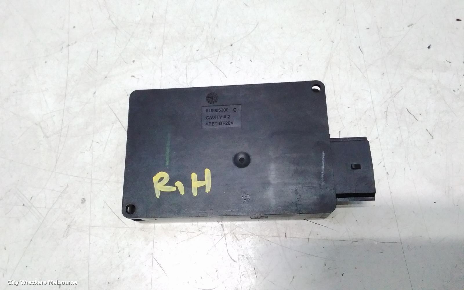 HOLDEN COMMODORE ECU, BLIND SPOT MONITOR CONTROL MODULE (RH REAR), VF, 05/2013 - 12/2017 - Image 2