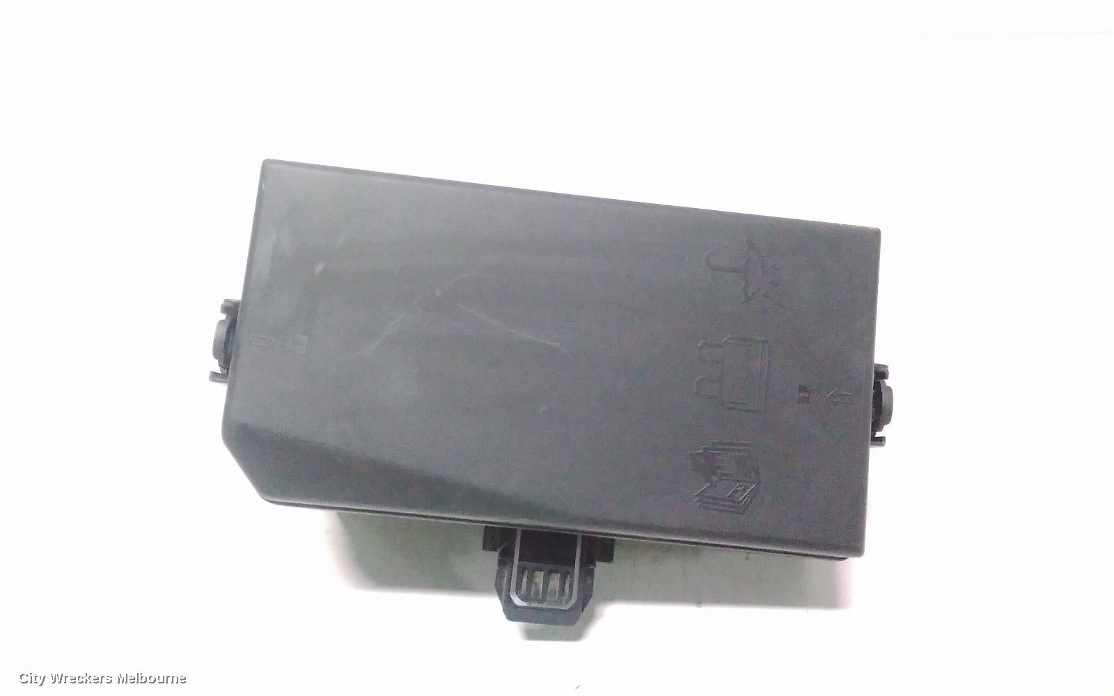 MG HS FUSE BOX, ENGINE BAY, PETROL, 1.5, TURBO, SAS23, 09/2019 ONWARDS - Image 2