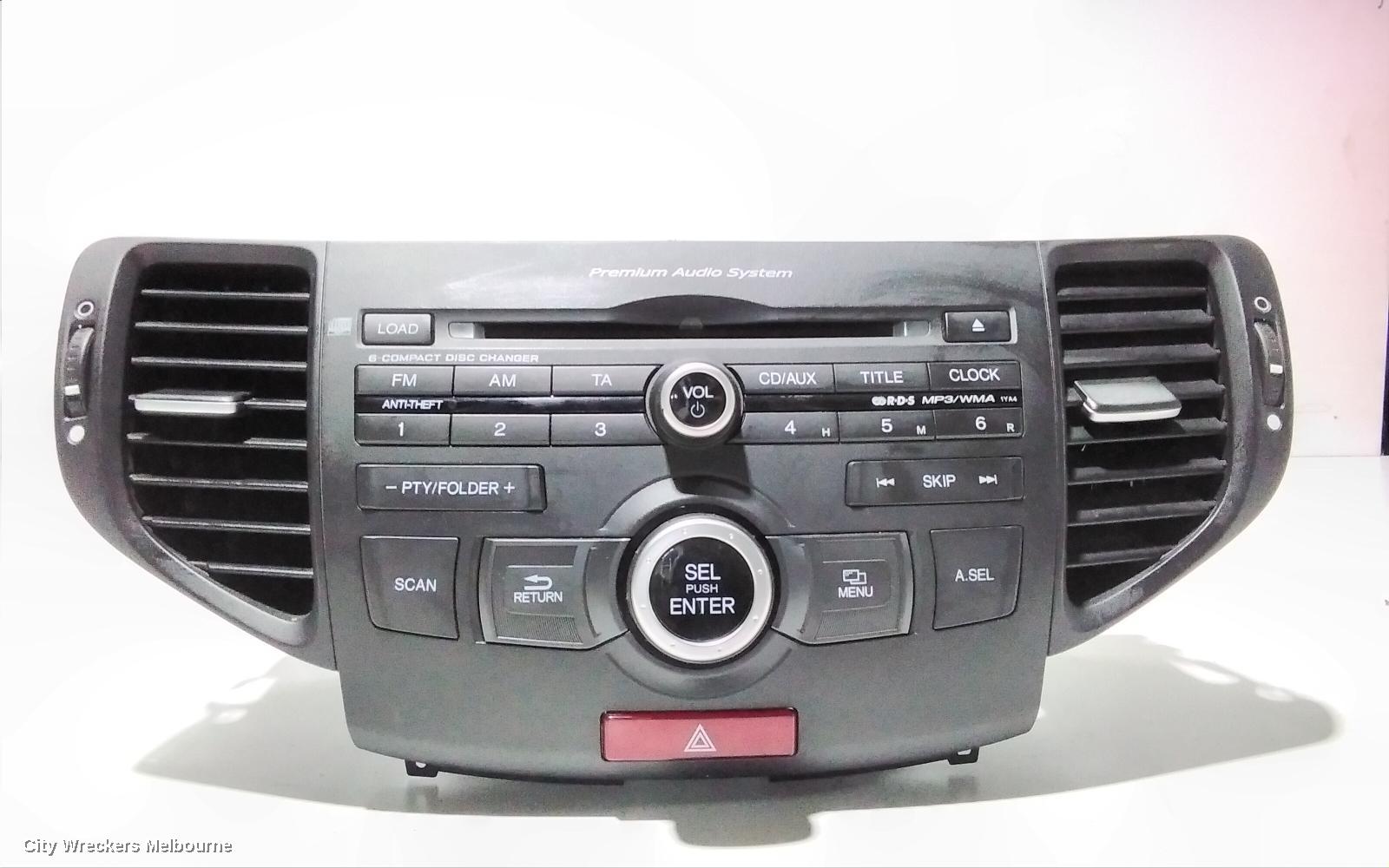 HONDA ACCORD RADIO/CD/DVD/SAT/TV, HEAD UNIT, 6 DISC CD STACKER, NON SAT NAV TYPE, 8TH GEN, EURO (VIN JHMCU), 06/2008 - 12/2015 - Image 1