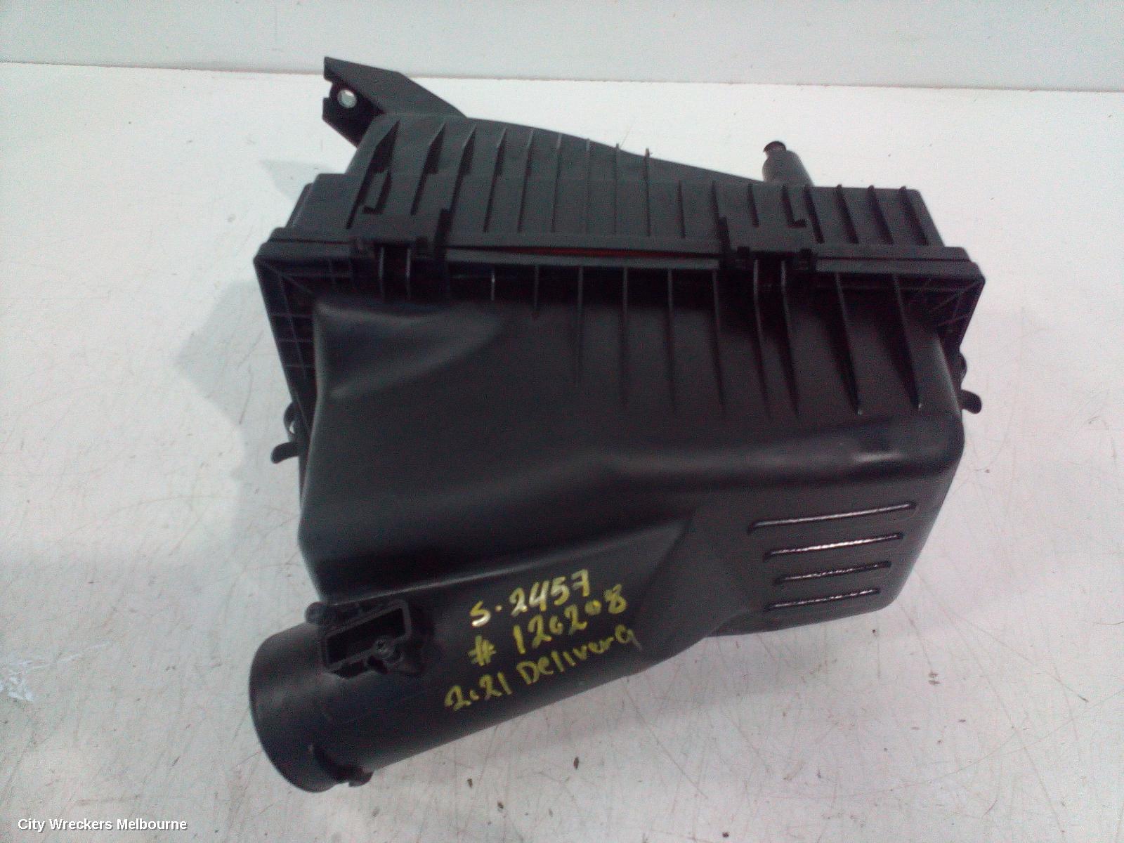 LDV DELIVER 9 AIR CLEANER/BOX, AIR CLEANER, 2.0, DIESEL, 07/2020 ONWARDS - Image 2