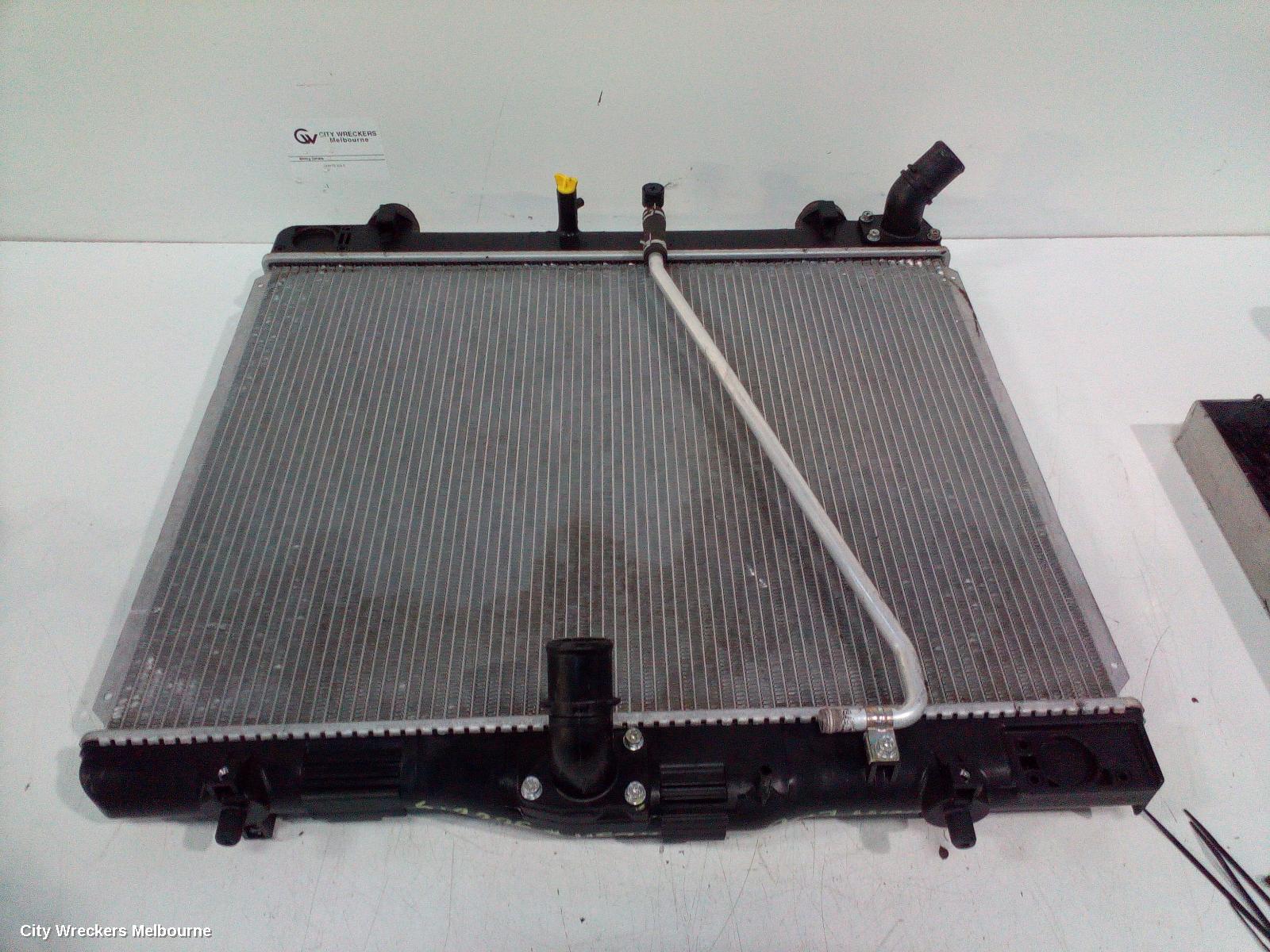 TOYOTA HIACE RADIATOR, MANUAL, 2.7, 2TR-FE, PETROL, TRH, 03/2005 - 04/2019 - Image 2