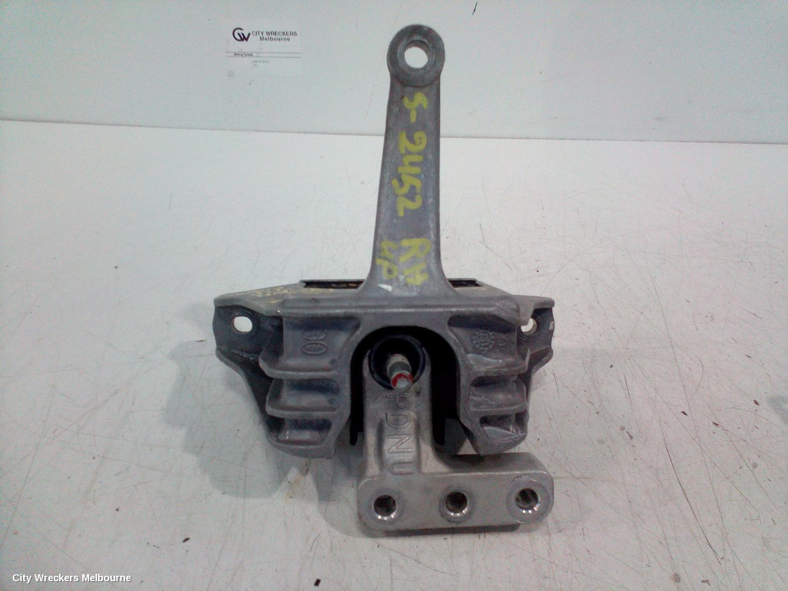 HYUNDAI I30 MOUNT, PD, HATCH, 03/2017 ONWARDS - Image 3