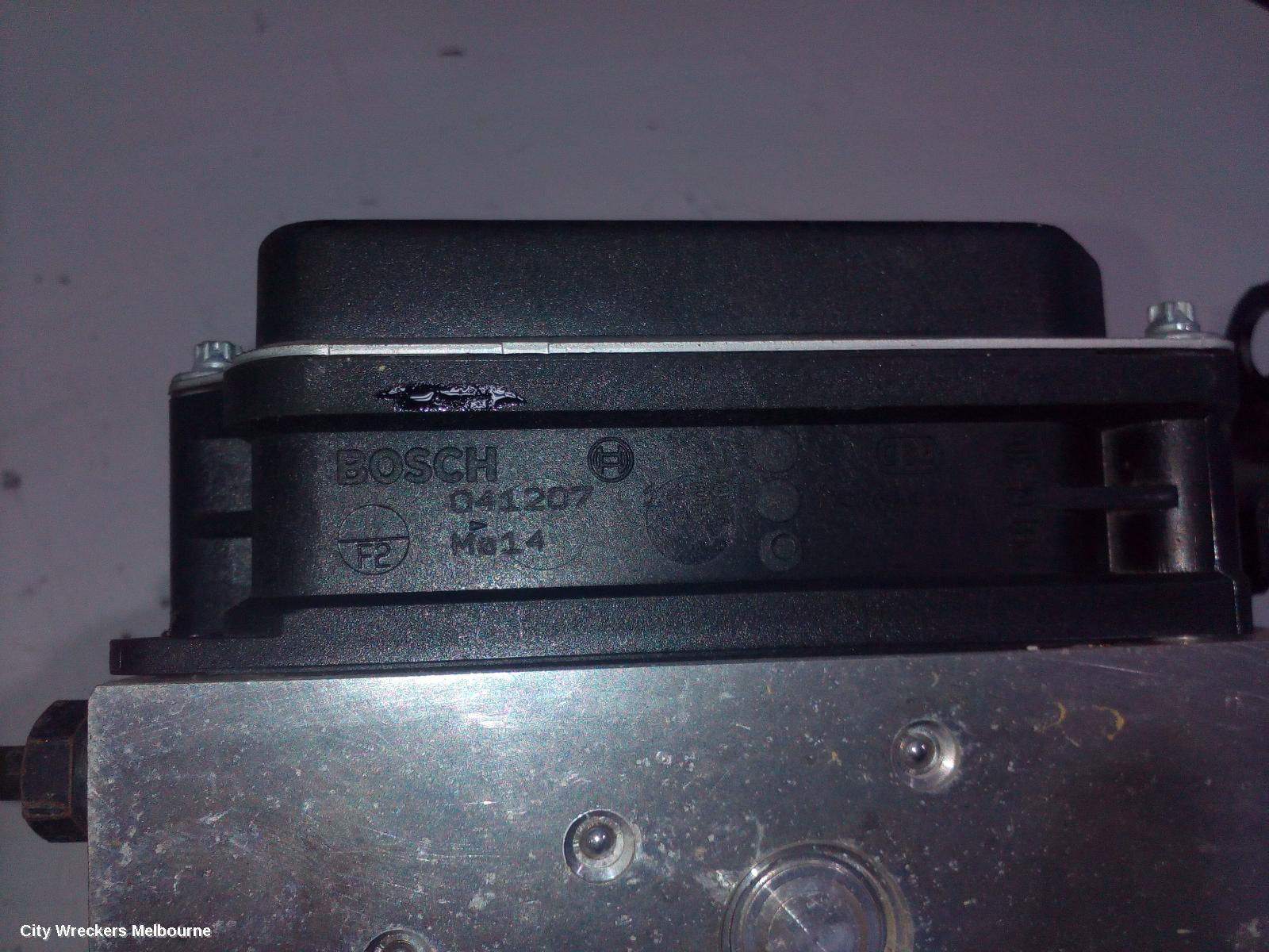 LAND ROVER RANGEROVER SPORT ABS PUMP/MODULATOR, L320, 08/2005 - 12/2013 - Image 3