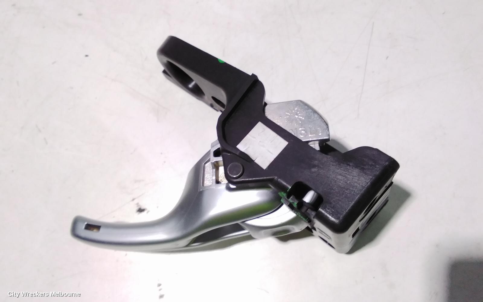JEEP CHEROKEE DOOR HANDLE, KL, LH REAR, INNER, 02/2014 - 11/2022 - Image 3