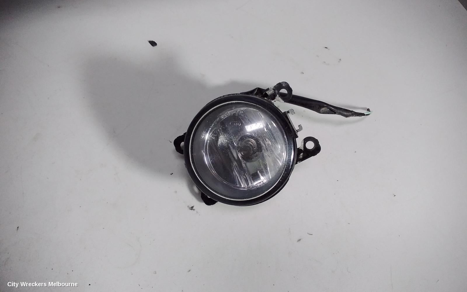 SUZUKI SX4 RIGHT INDICATOR/FOG/SIDE, BUMPER FOGLAMP, 02/2007 - 01/2014 - Image 1
