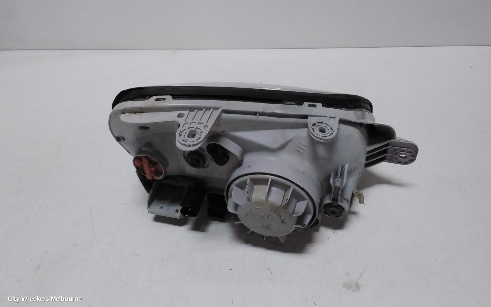HYUNDAI SANTA FE LEFT HEADLAMP, SM, 11/2000 - 09/2003 - Image 3