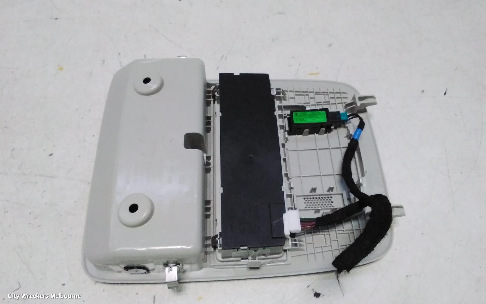 MG HS COURTESY LIGHT, SAS23, FRONT, W/ SUNGLASS HOLDER TYPE, 08/2019 - 12/2024 - Image 3