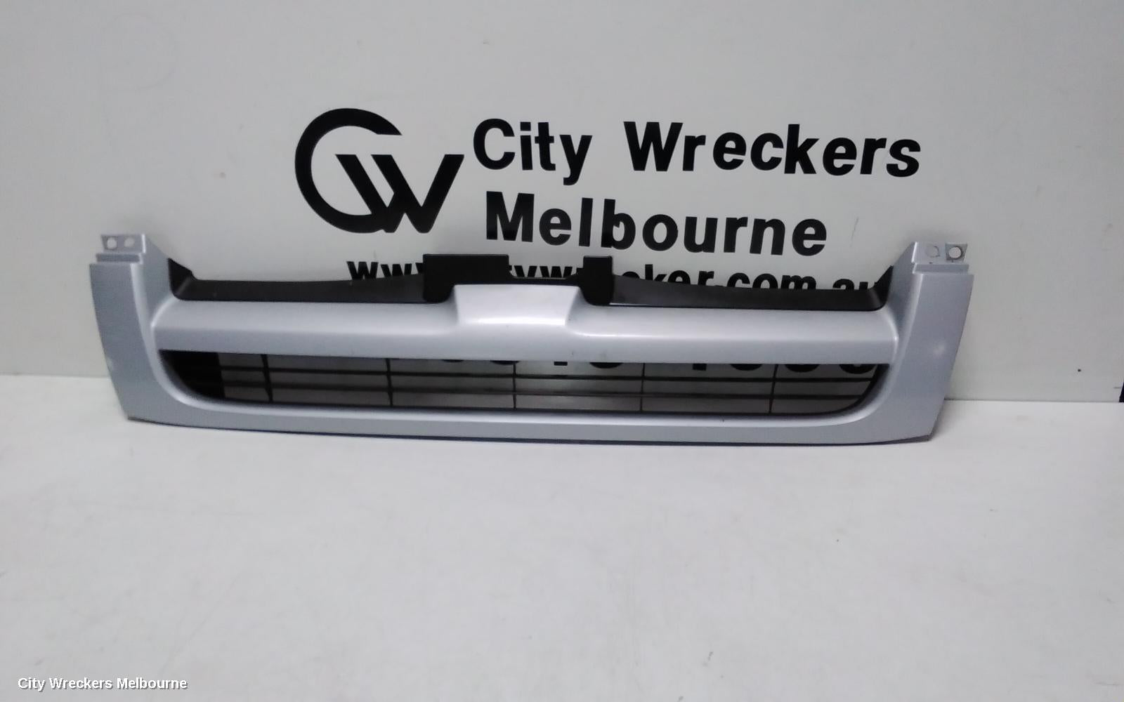 TOYOTA HIACE GRILLE, RADIATOR GRILLE, TRH/KDH, LWB/SWB TYPE, 10/2007 - 08/2010 - Image 3
