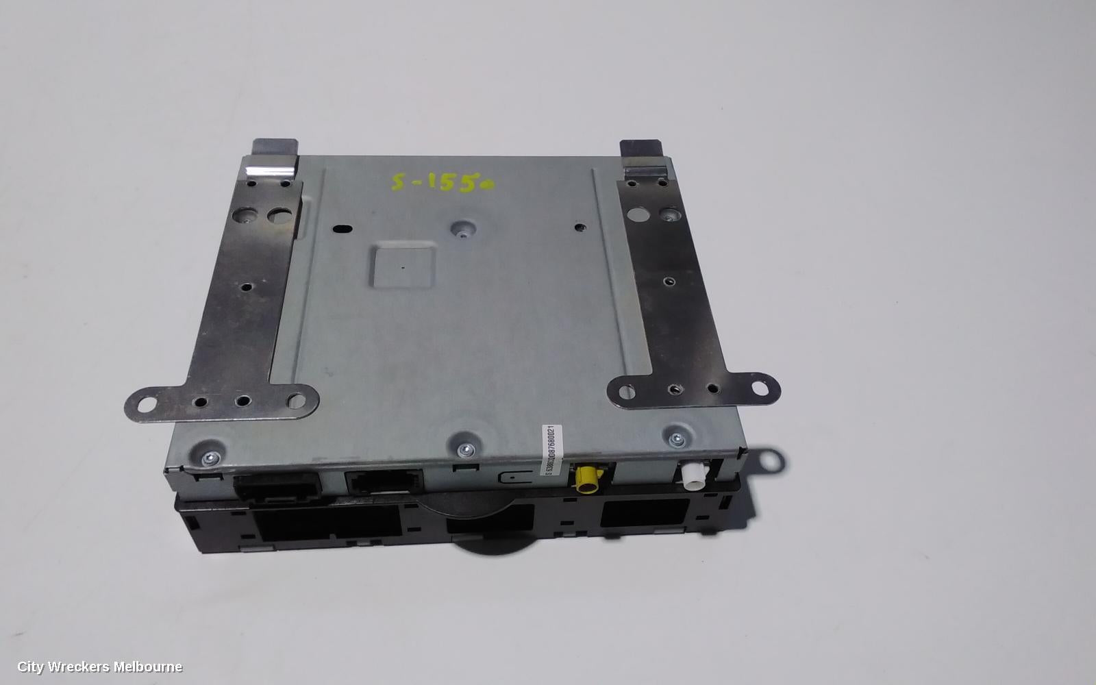 AUDI Q7 RADIO/CD/DVD/SAT/TV, K-BOX RADIO RECEIVER, 4L, 09/2006 - 08/2015 - Image 1